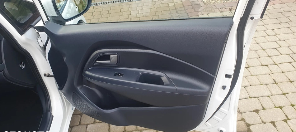Kia Rio cena 27800 przebieg: 131000, rok produkcji 2012 z Krosno małe 326